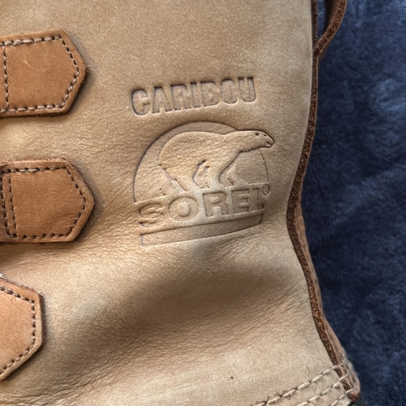 Sorel Caribou boots hardly worn size 9 lace up - Picture 5 of 8